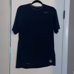 Nike dry fit short sleeve shirt